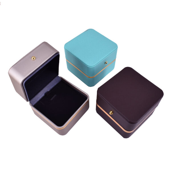 4 Scatole Regalo Piccole Per Gioielli – 8x8x1,7 Cm – Con Biglietti Inclusi – Rosa, Rosso, Nero, Bianco, Blu – Per Bracciali, Collane, Anelli – Confezione Regalo Elegante - 3